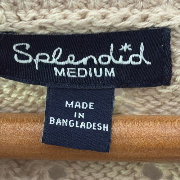 Splendid Short Sleeve Natural Beige Crochet Knit Scalloped Sweater Size Medium - Picture 8 of 11